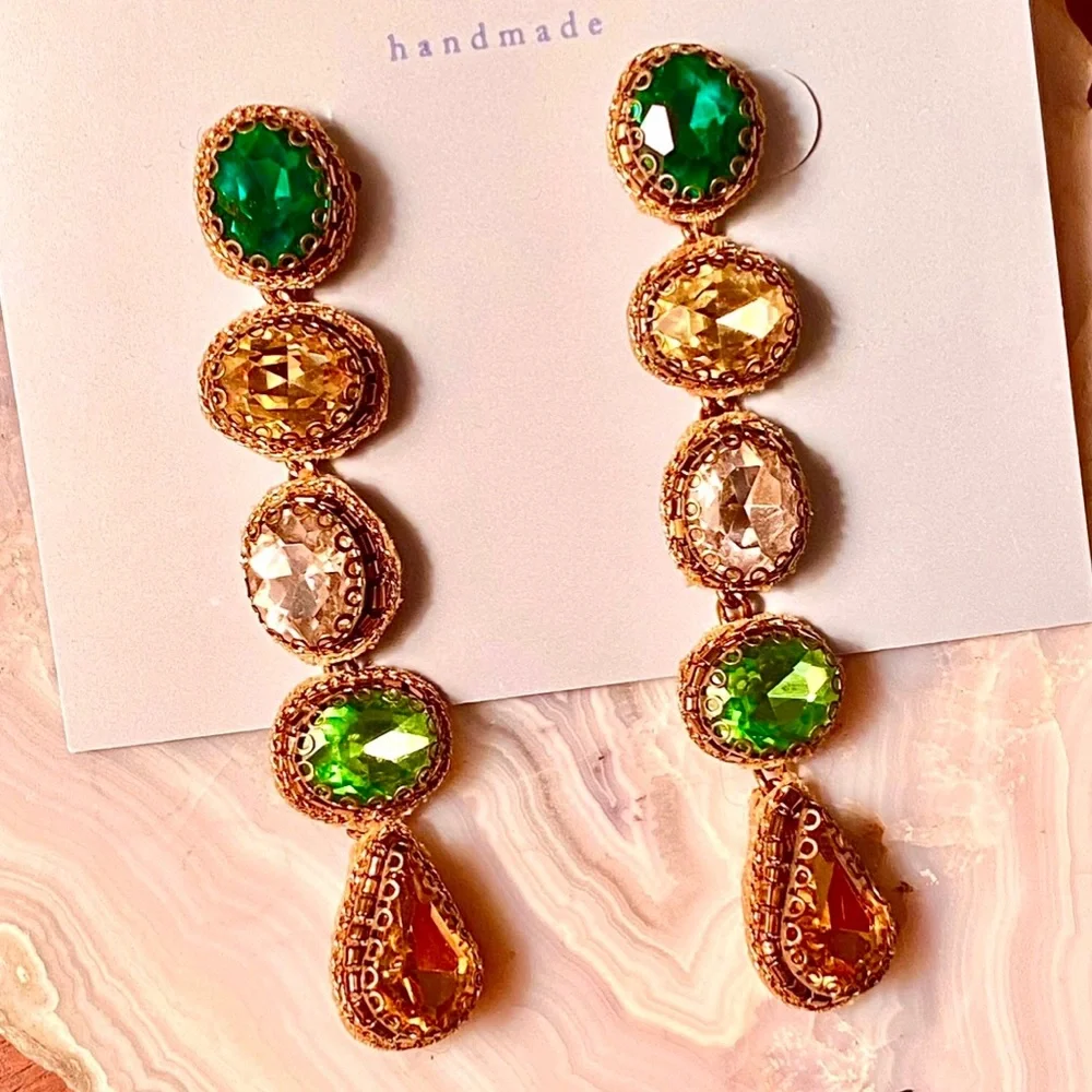 NWT Deepa Gurnani Beaded Crystal Chandeliers - Picture 8 of 15